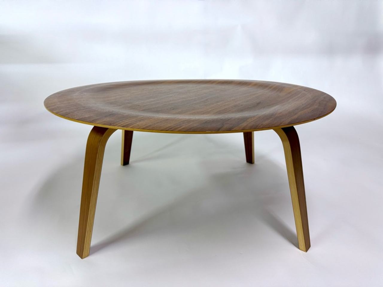 Herman Miller Eames Molded Plywood Coffee Table Walnut