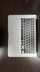Apple MacBook Air 13-inch (2017) - Image 2