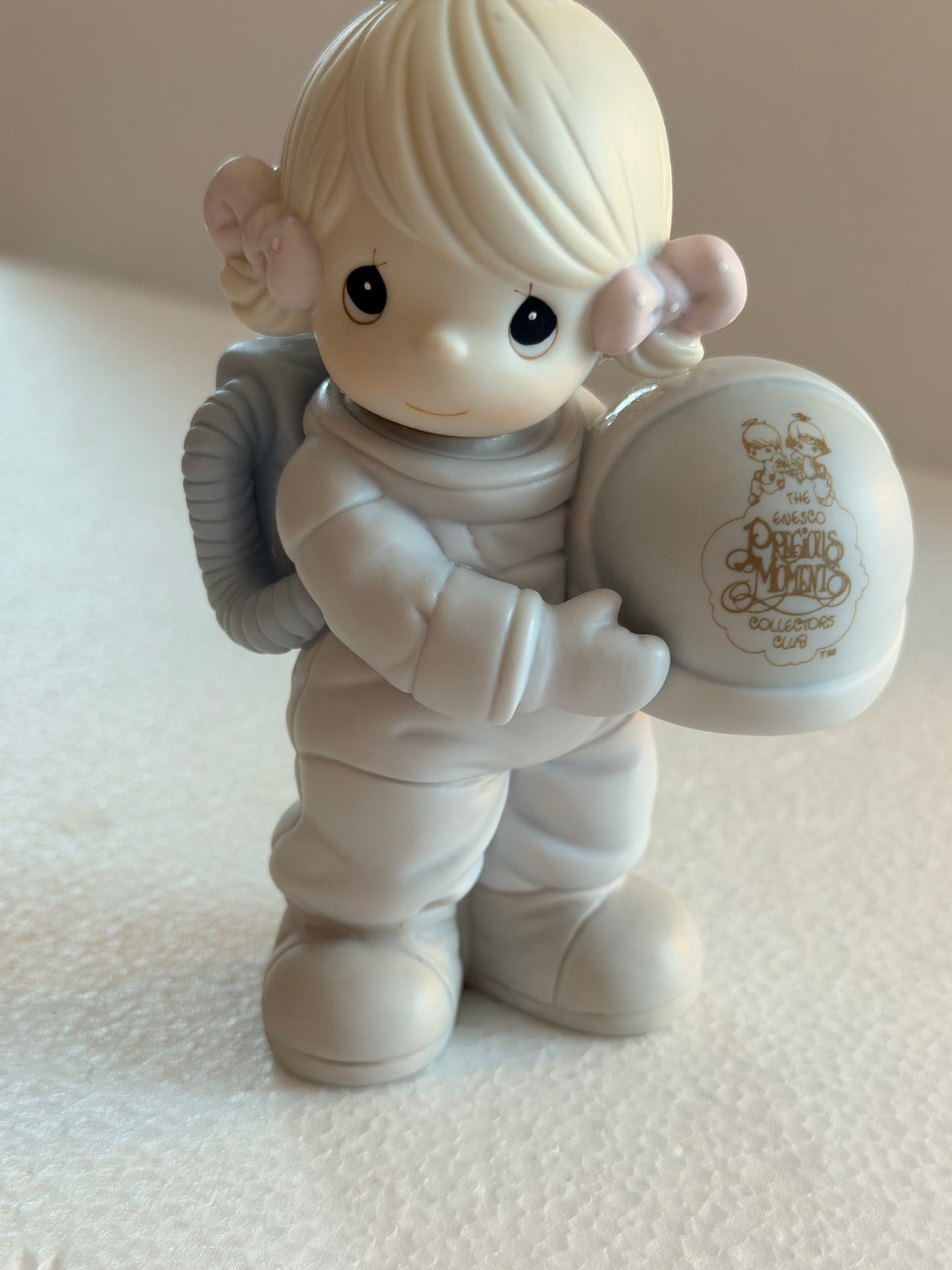 Precious Moments Reach for the Stars Figurine