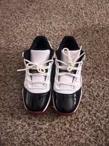 Nike Air Jordan 11 Retro Low Concord Bred - Image 2