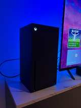 Xbox Series X - Image 4