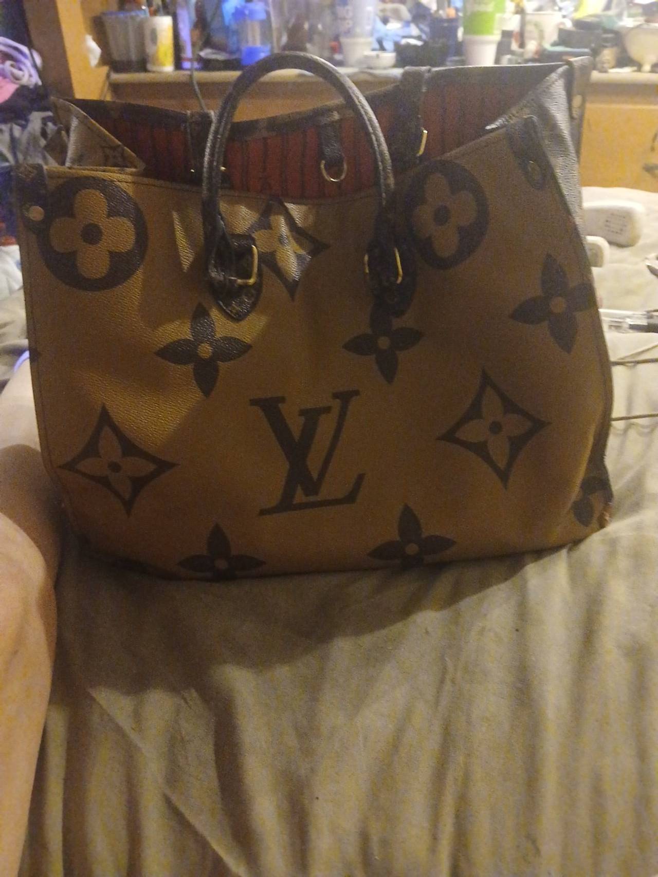 Louis Vuitton Onthego MM Monogram Giant