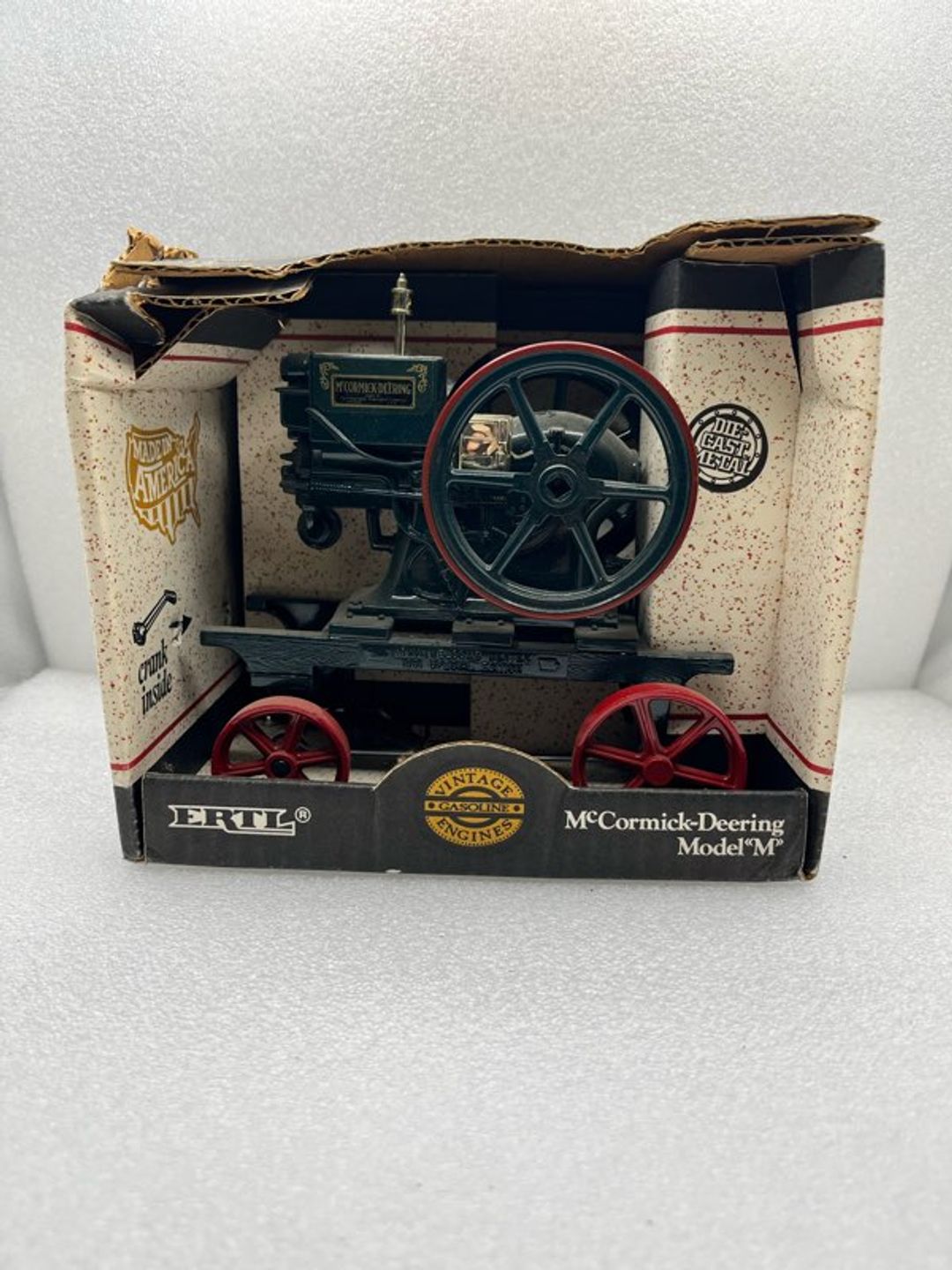 Ertl McCormick-Deering Model M Vintage Gasoline Engine