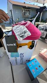 Hurley Slipper Pink. Size 7 - Image 2