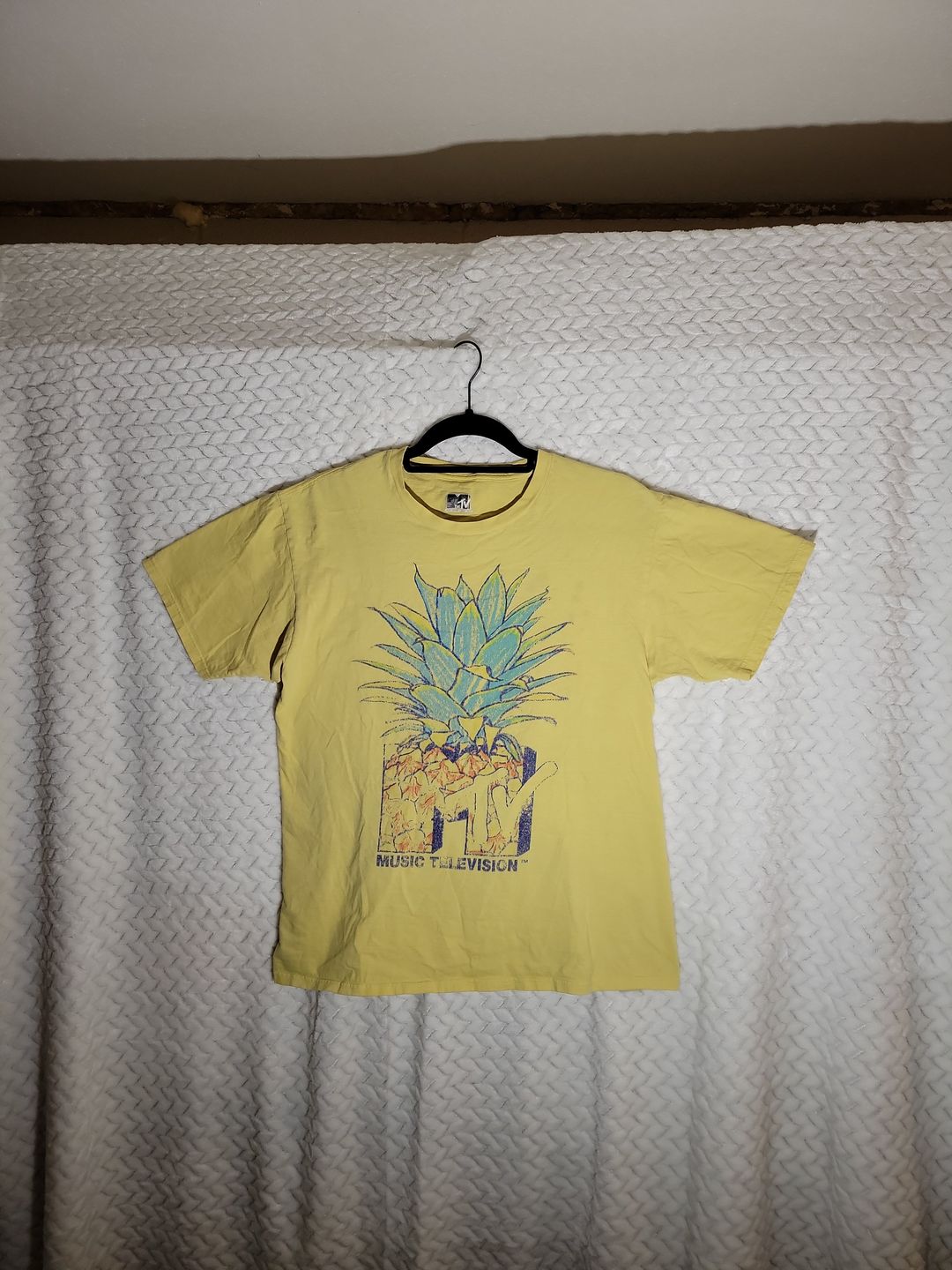 MTV Pineapple Logo Graphic T-Shirt