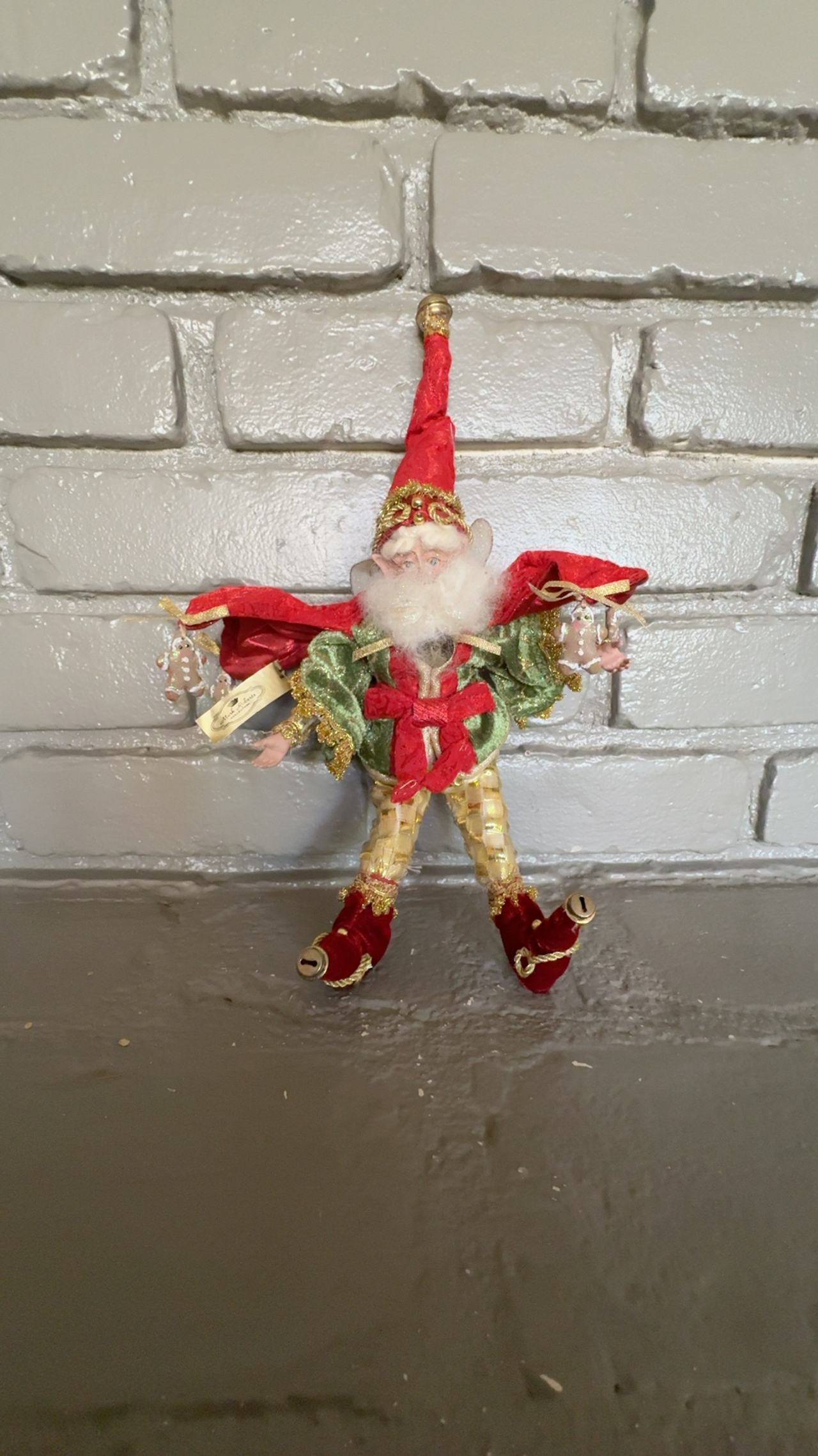 Mark Roberts Jolly Old Fairy Medium 15-inch