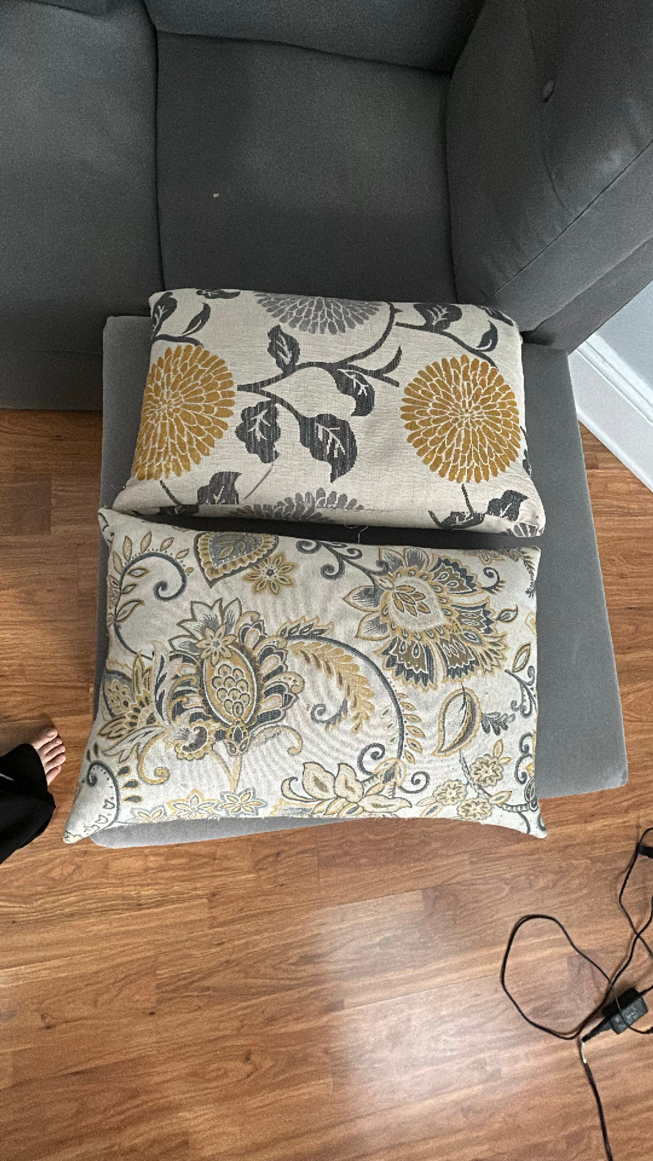 Decorative Throw Pillows