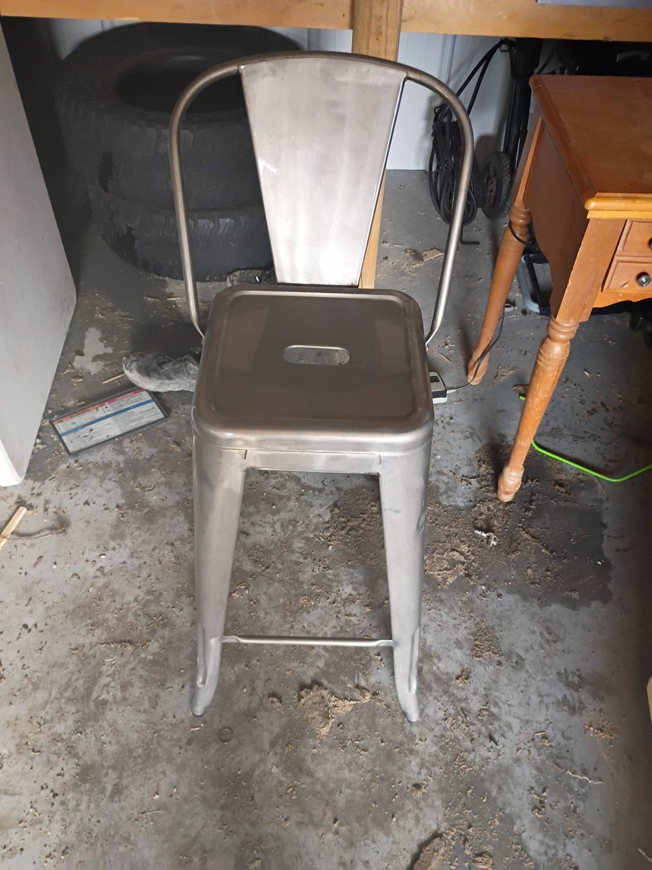 Metal Industrial Bar Stool with Backrest