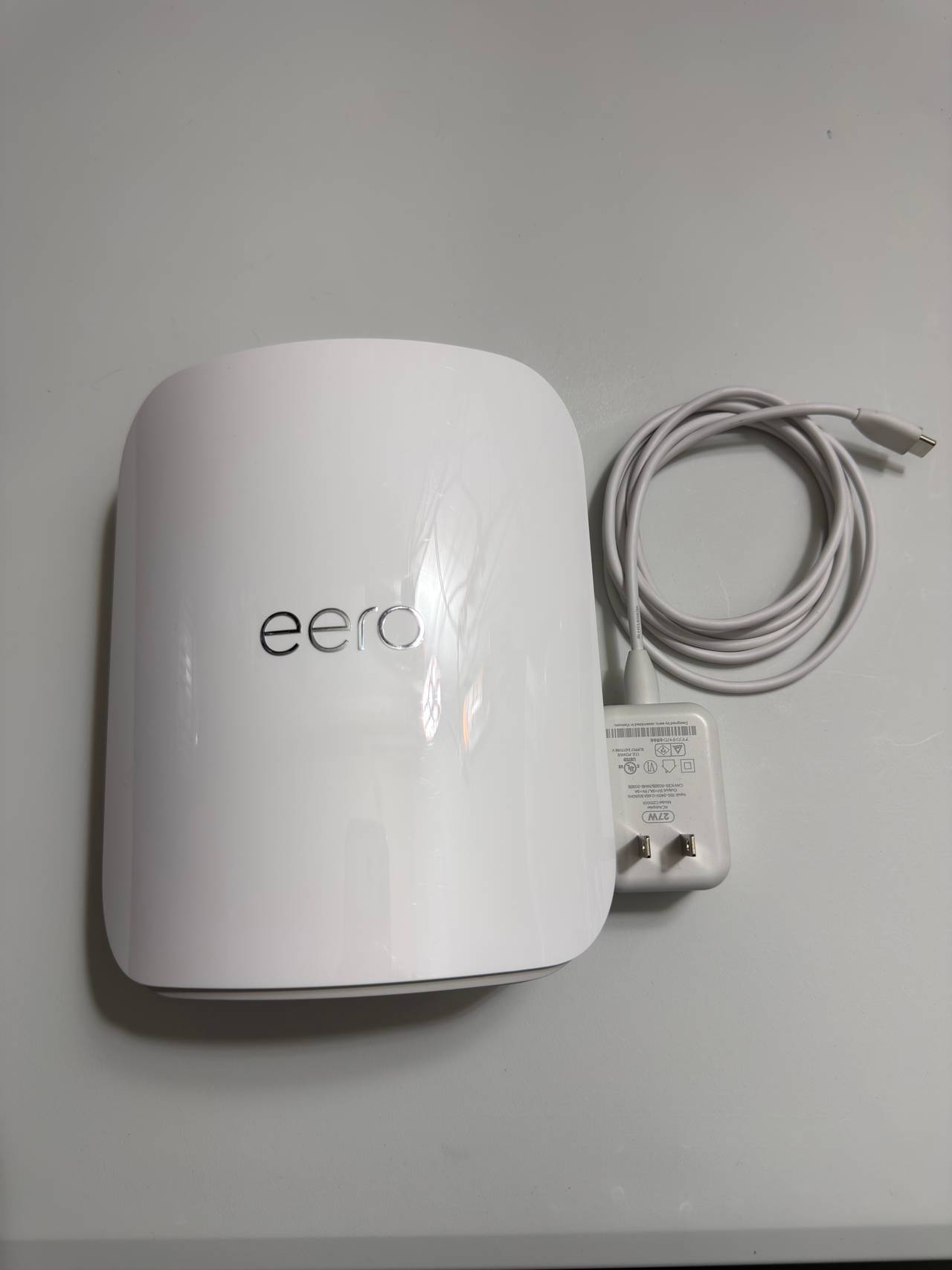 Amazon eero Max 7 WiFi 7 Mesh Router M110101