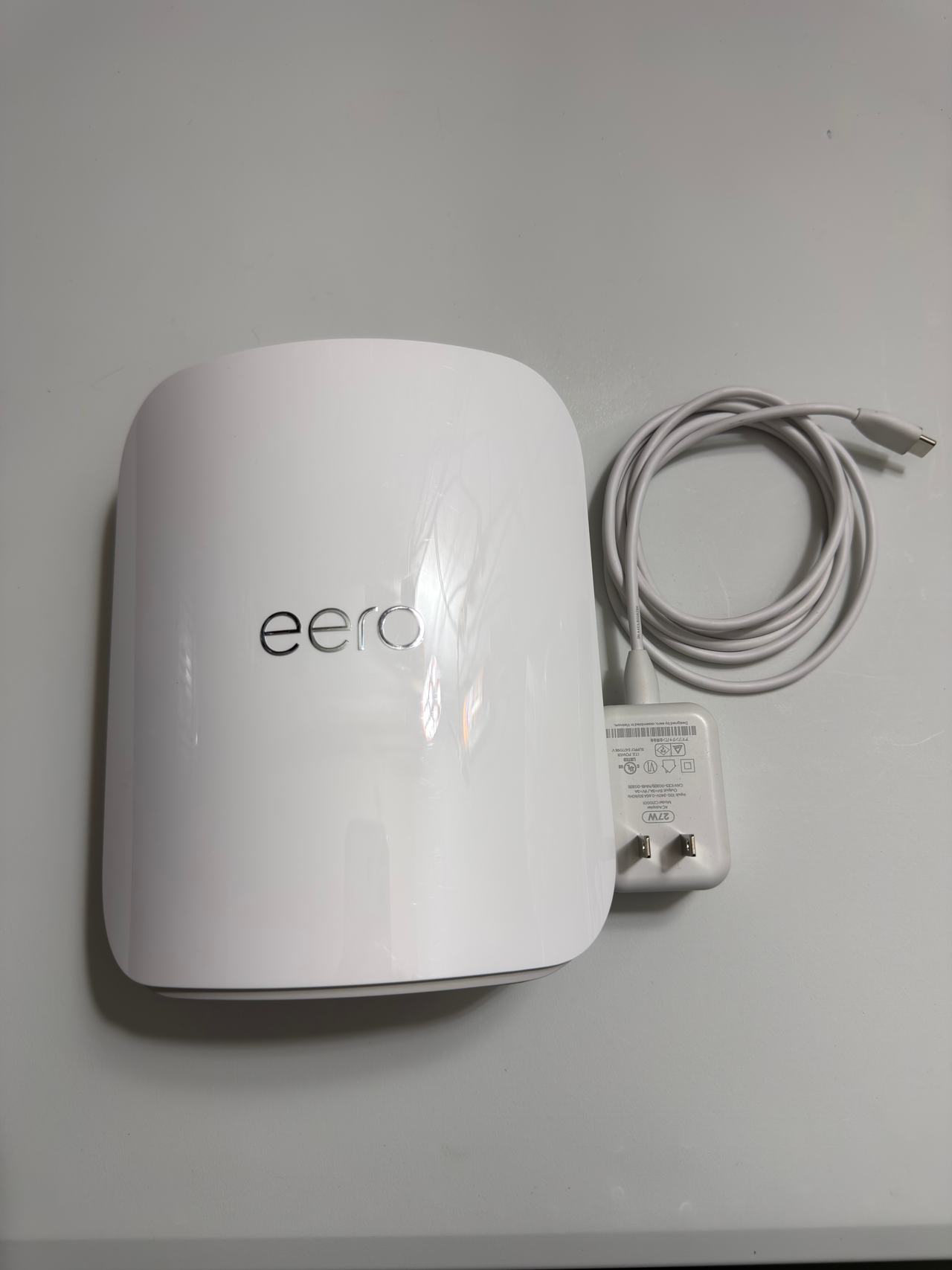 Amazon eero Max 7 WiFi 7 Mesh Router M110101