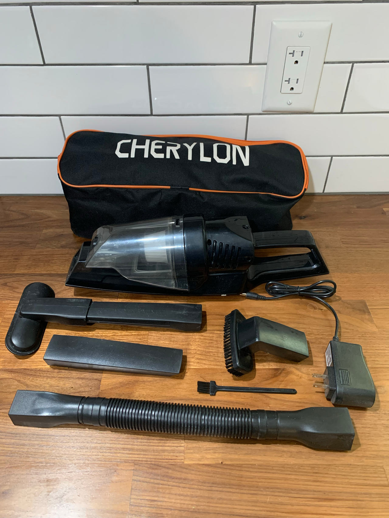 Cherylon Portable Car Vacuum Cleaner