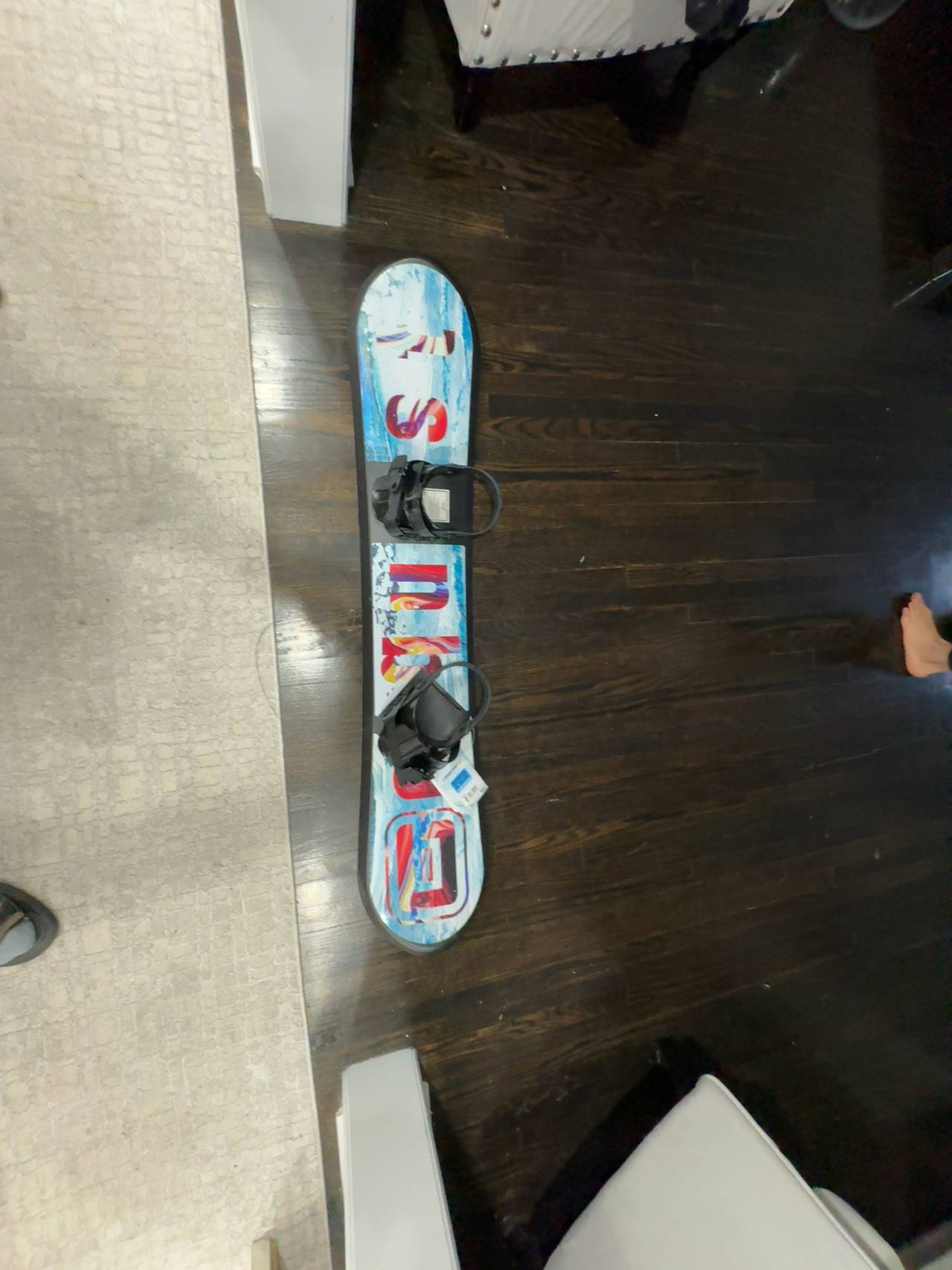Kids snowboard brand new with tag 48 inches 