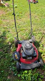 Troy-Bilt 21 in. Gas Push Mower with Honda Engine - Image 2