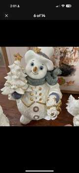 Grandeur Noel Porcelain Snowman Family 2001 Collectors Edition - Image 2