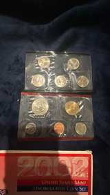 2002 United States Mint Uncirculated Coin Set - Image 2
