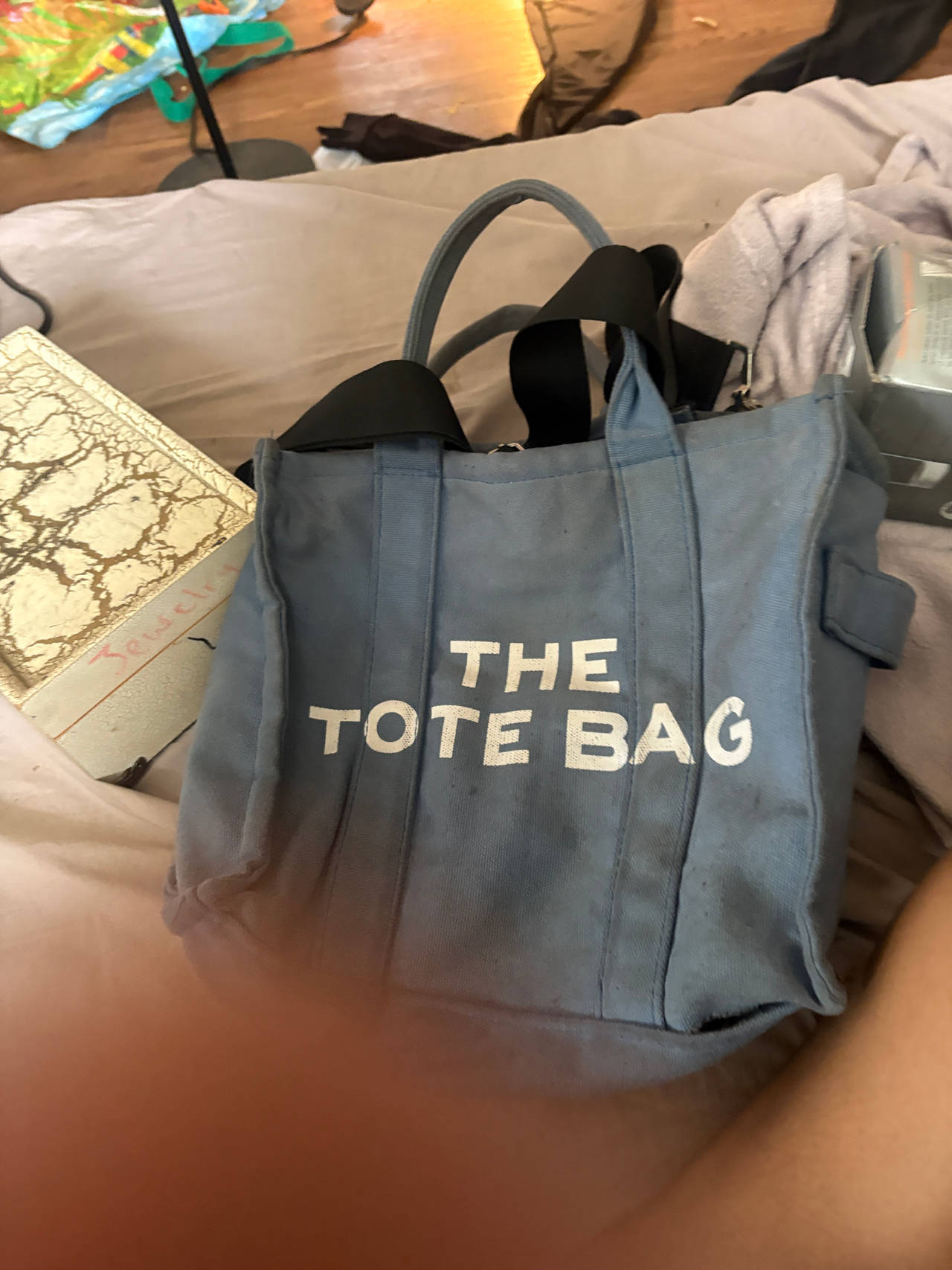 Marc Jacobs The Tote Bag Small Canvas