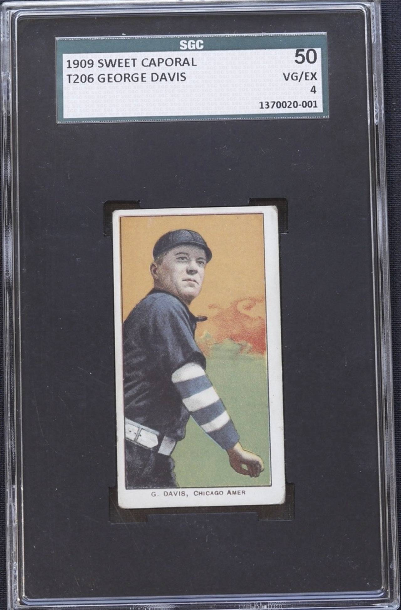 1909-11 T206 White Border George Davis Sweet Caporal