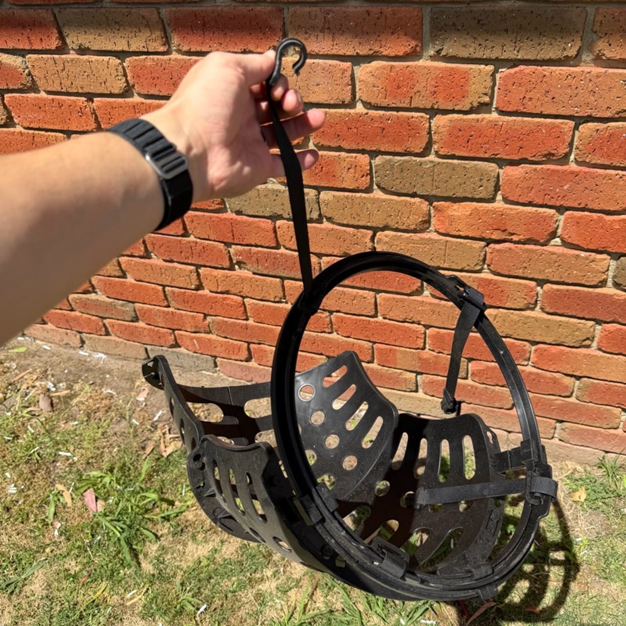 Basketball Hoop Ball Return System