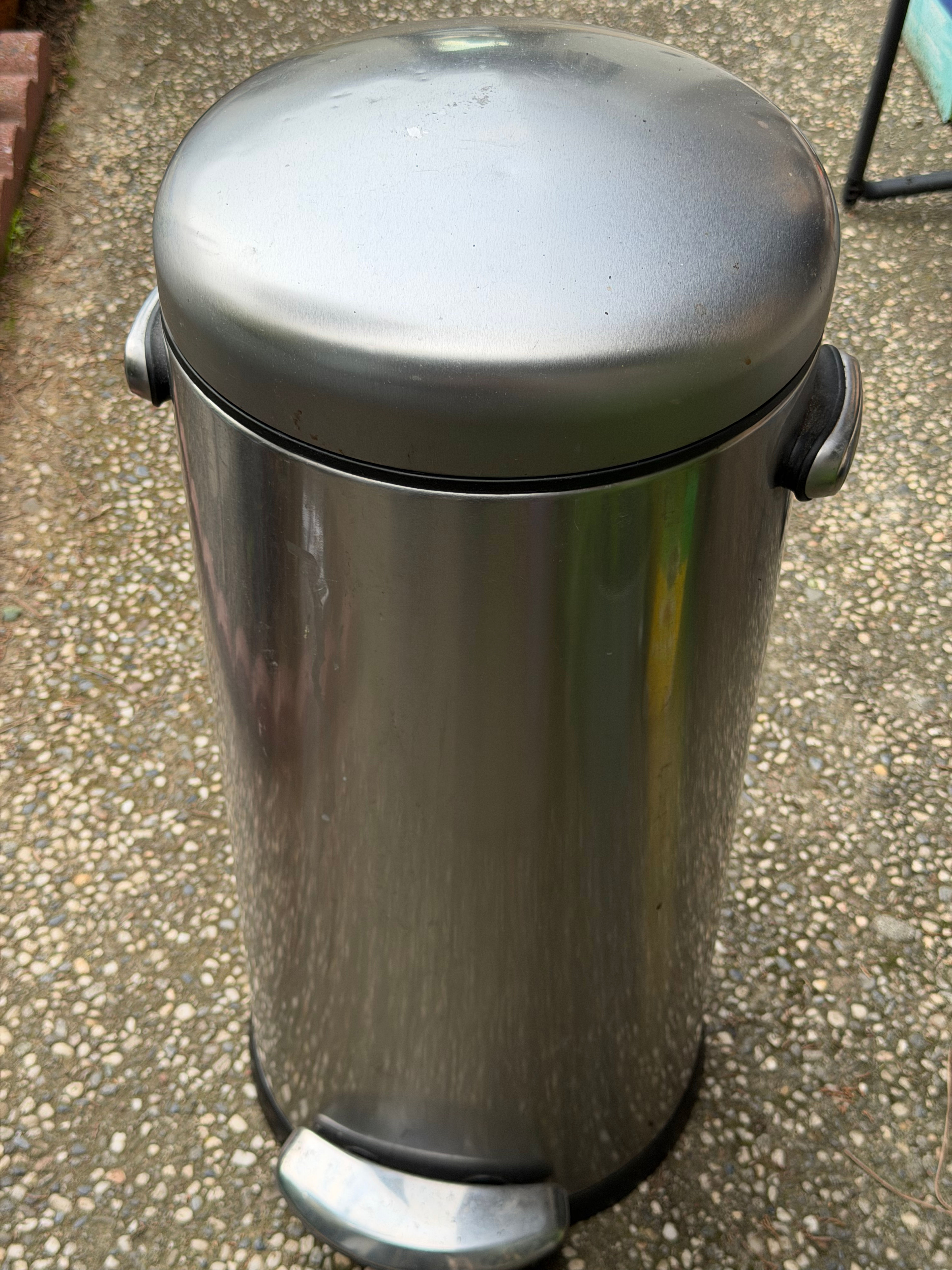Simplehuman Round Step Trash Can