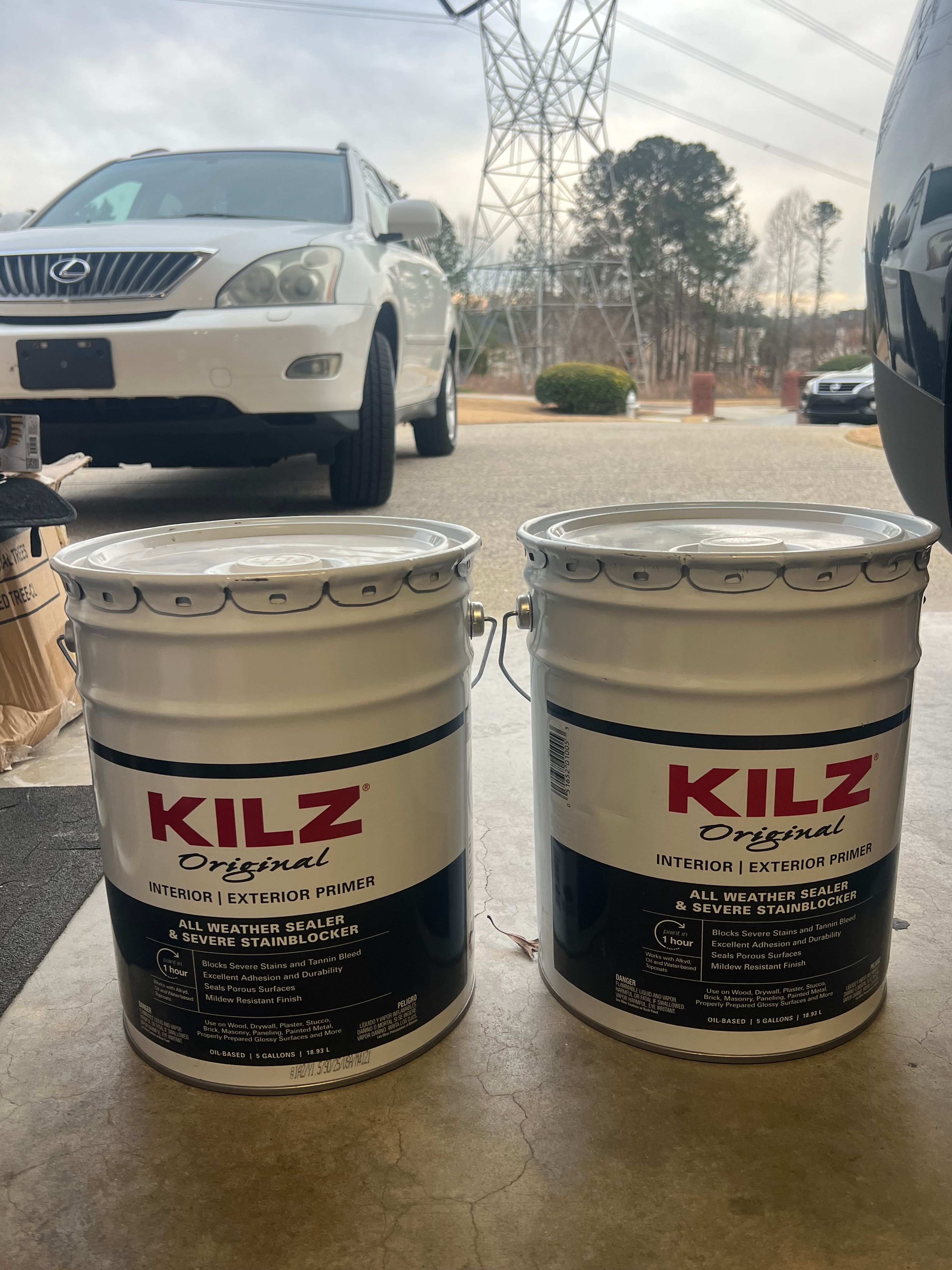 KILZ Original Oil-Based Primer White 5 Gallon - Image 2