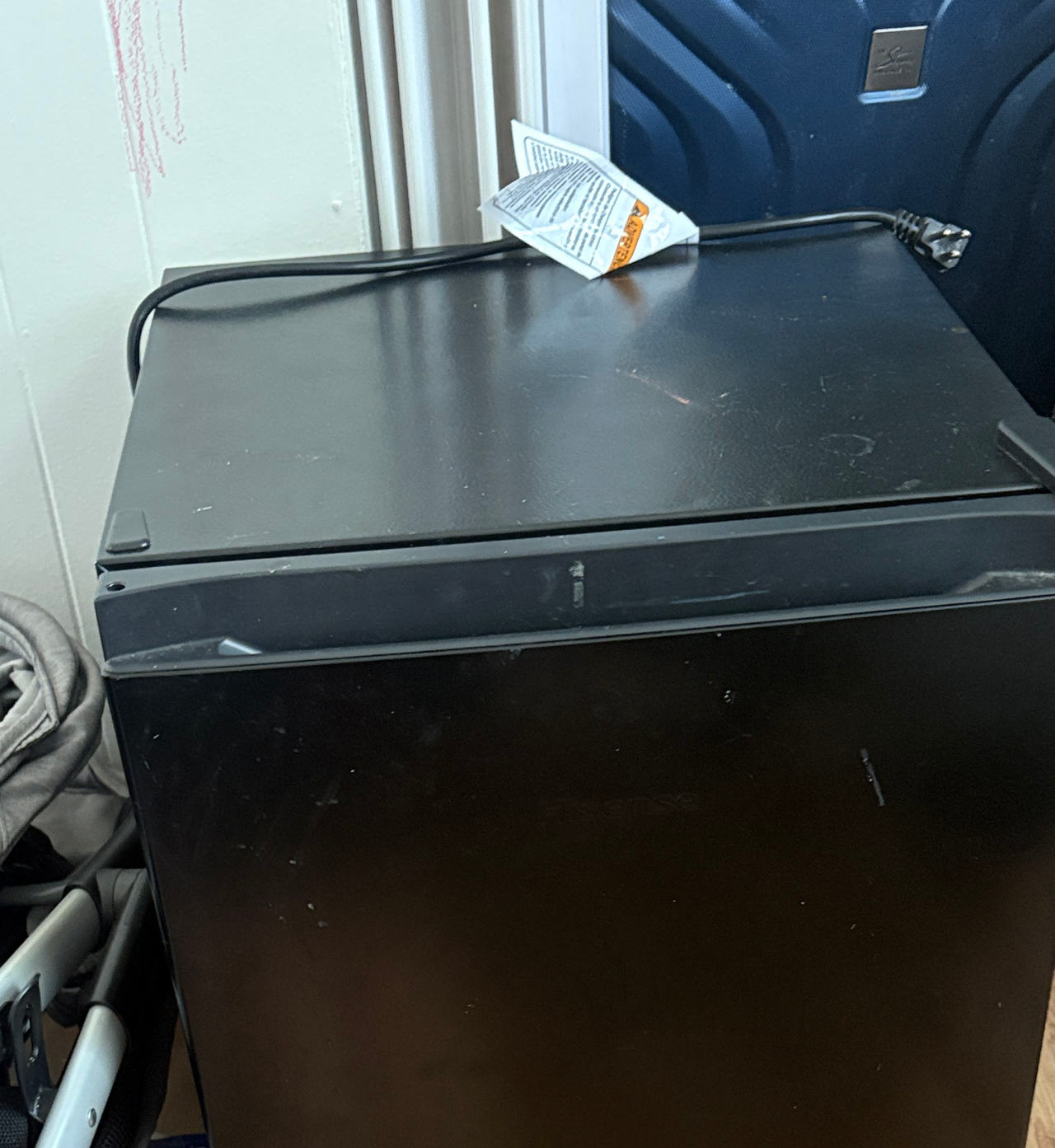 Insignia 1.7 Cu. Ft. Mini Fridge