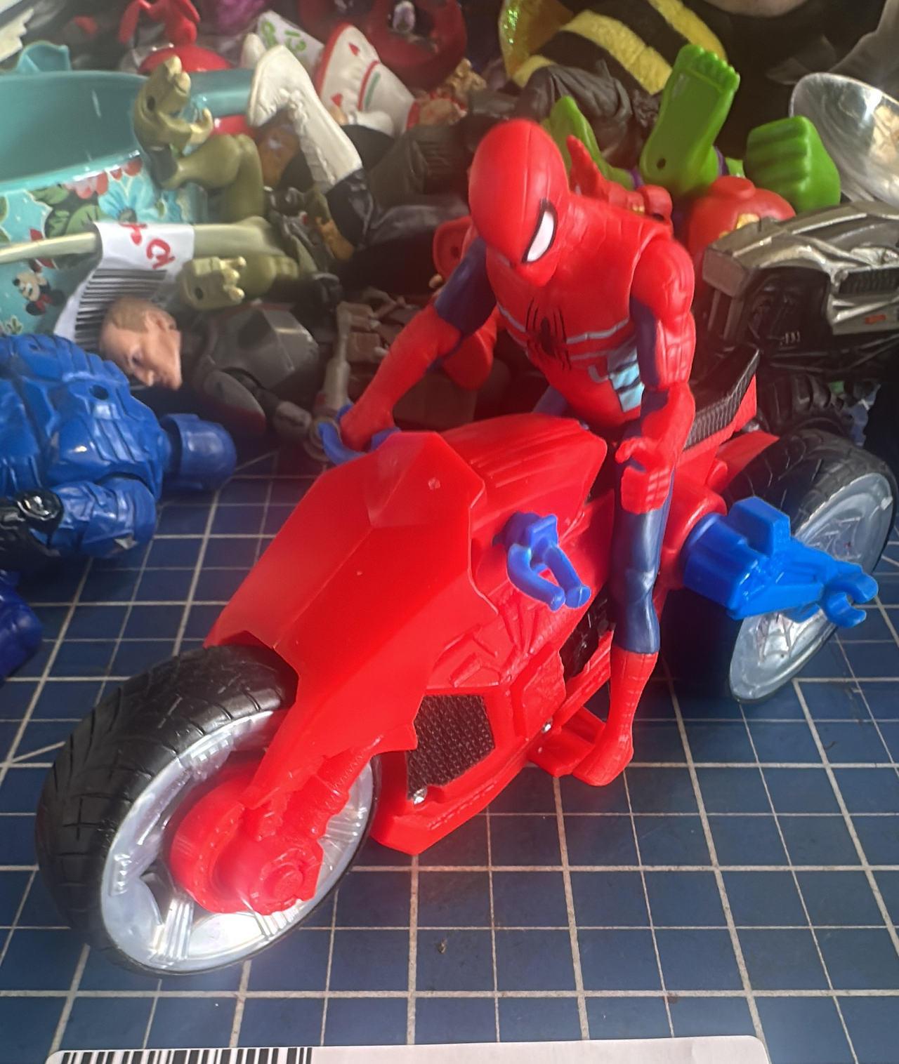 Hasbro Ultimate Spider-Man Spider-Cycle Action Figure Set 123