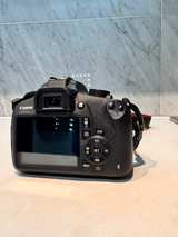 Canon EOS Rebel T5 - Image 3