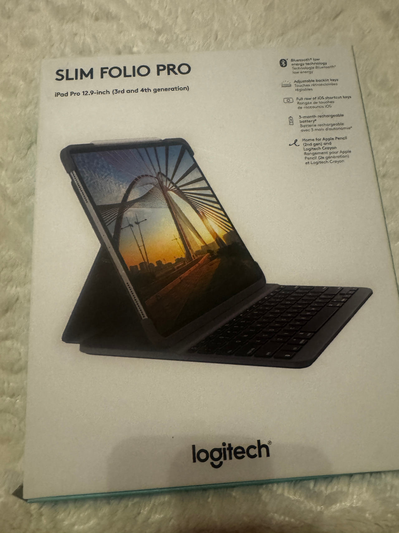 Logitech Slim Folio Pro
