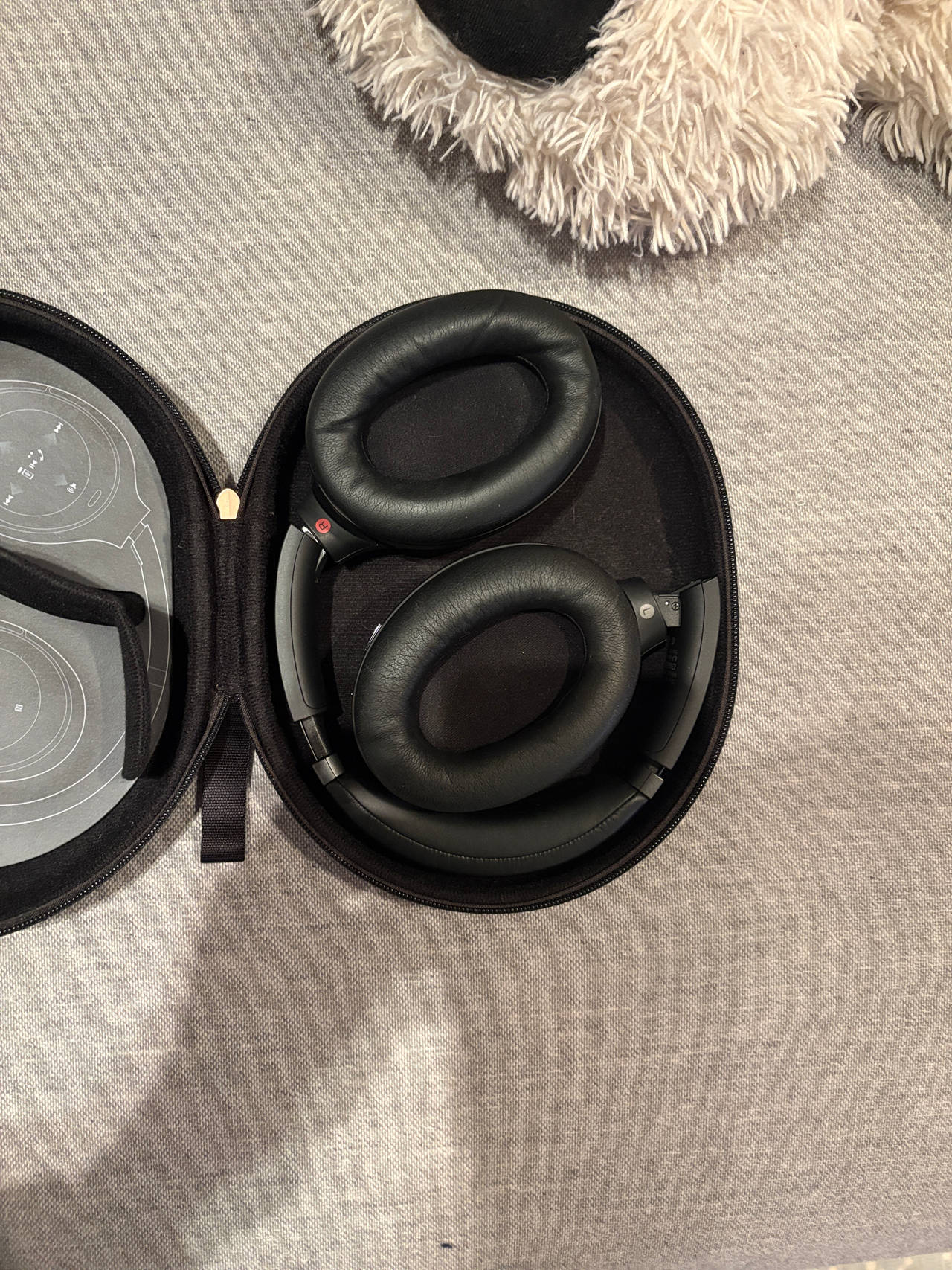 Sony WH-1000XM4 Wireless Noise Canceling Headphones