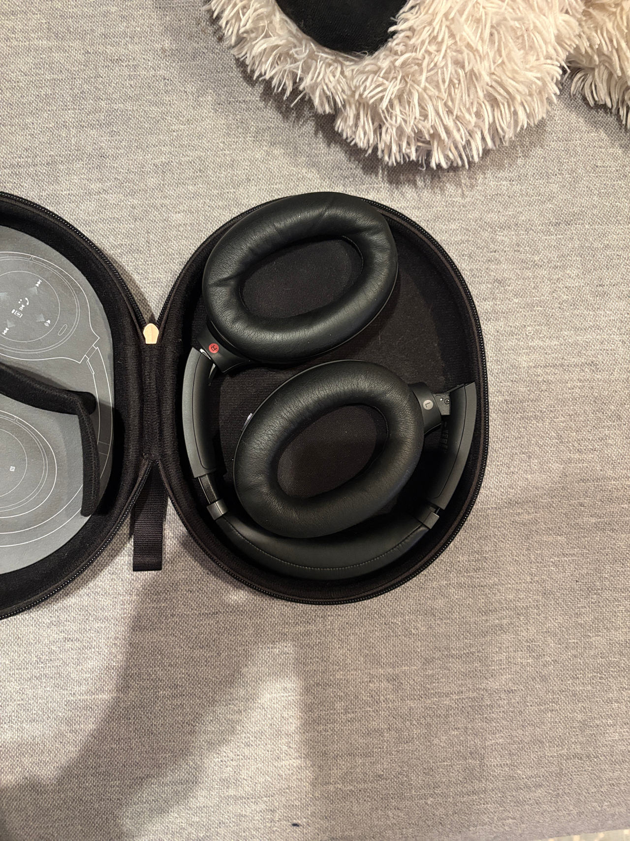 Sony WH-1000XM4 Wireless Noise Canceling Headphones