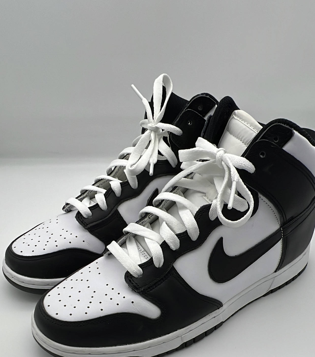 Nike Dunk High Retro Panda Men’s Size 10