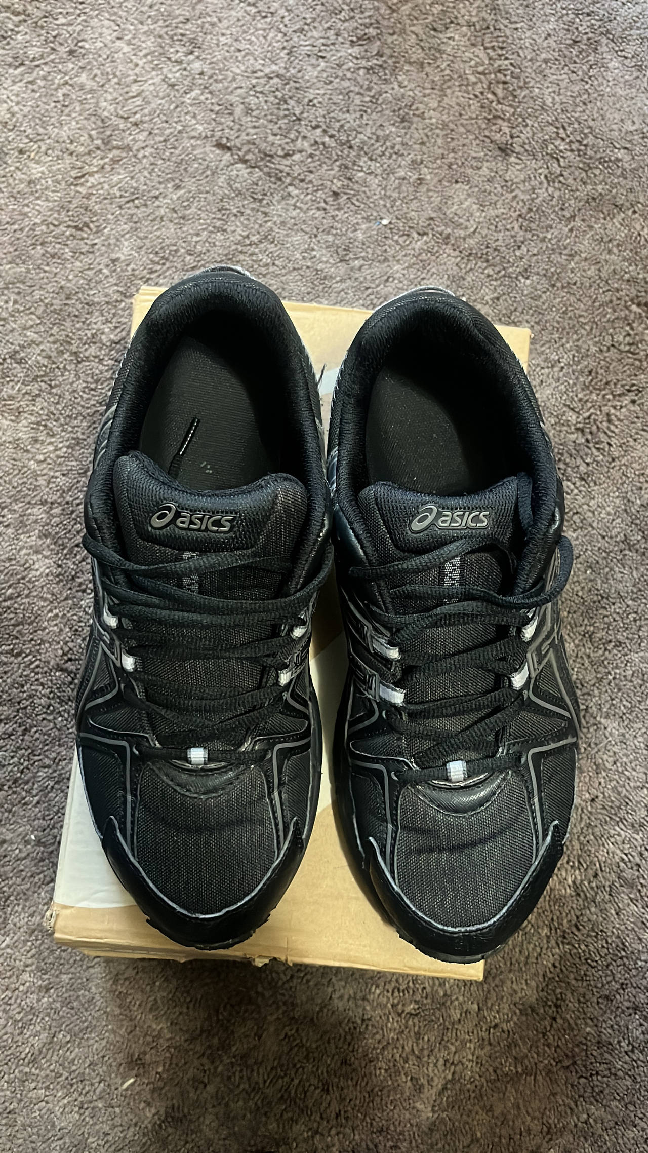 ASICS GEL-Kayano 14 /Size 10 Men