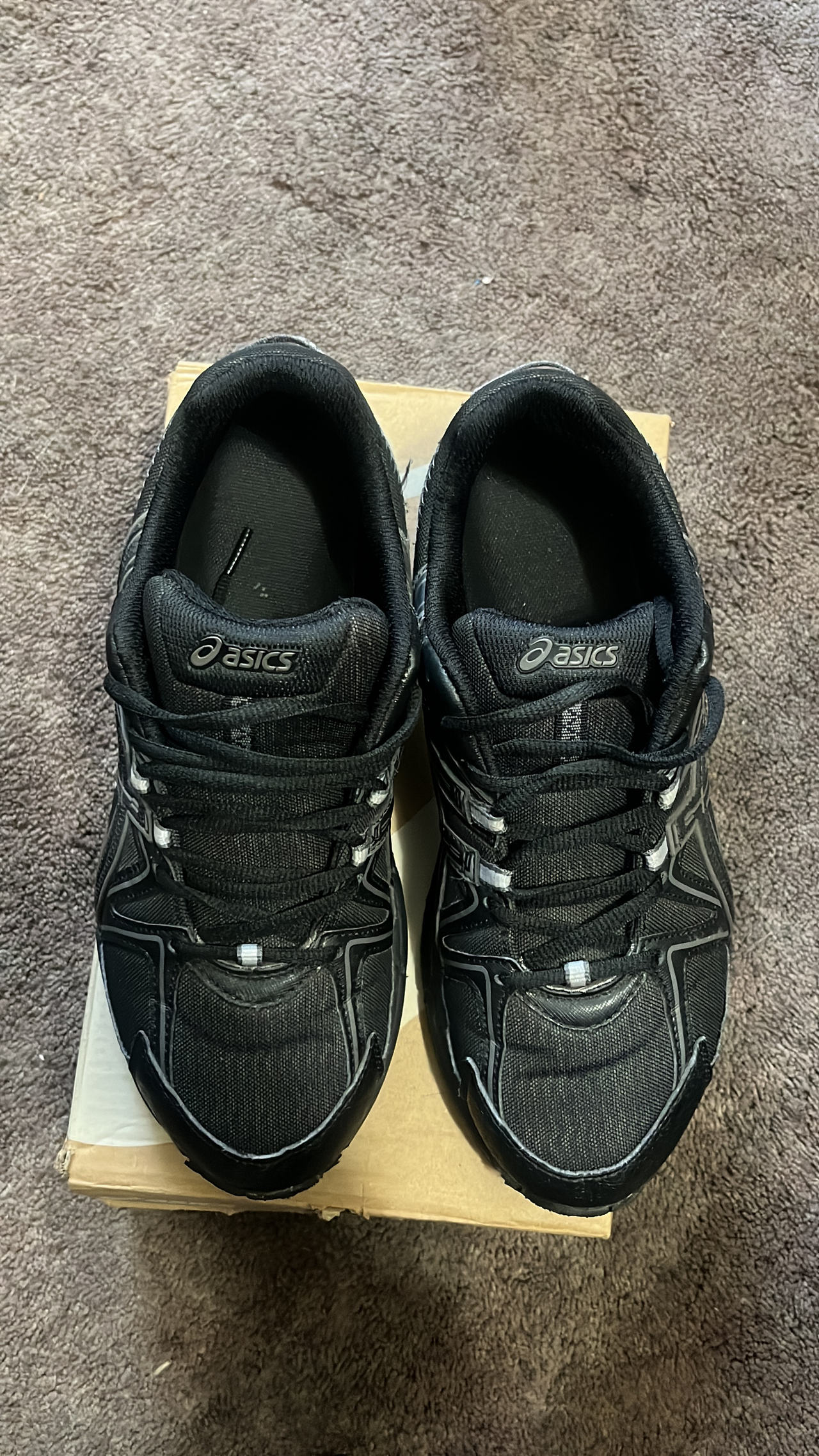 ASICS GEL-Kayano 14 /Size 10 Men