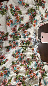 Maggie Sweet Floral Puff Sleeve Crop Top M - Image 3
