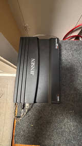 Jensen Dual 12" Subwoofers with Jensen 1200w amp - Image 2