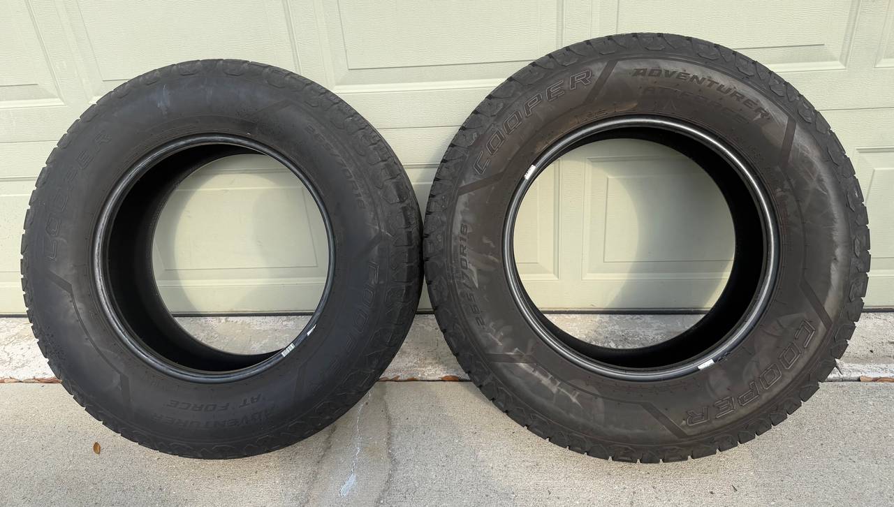 2 Cooper Tires 265/75R18 Adventure AT Force