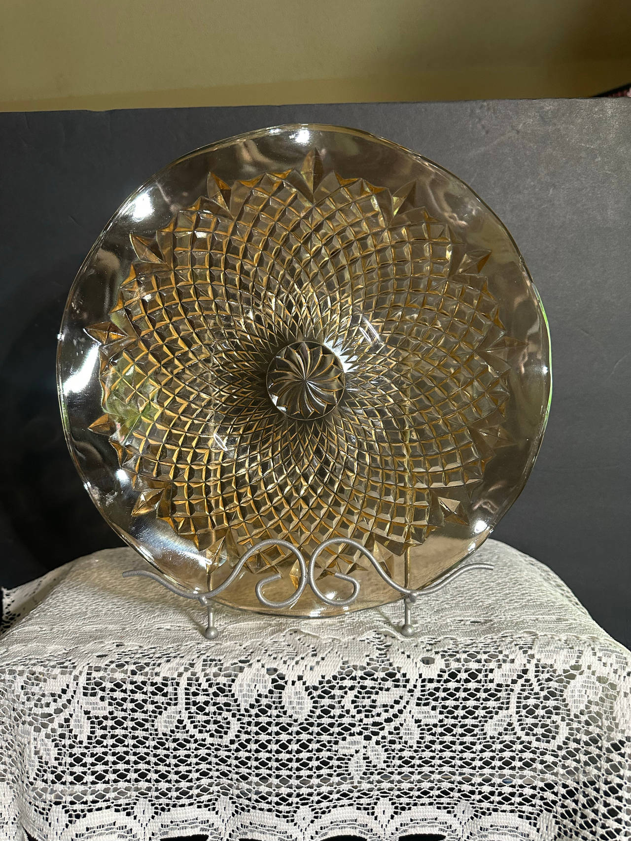 Vintage Jeanette Diamond Point Quilted Peach Carnival Glass Bowl Scalloped Edge