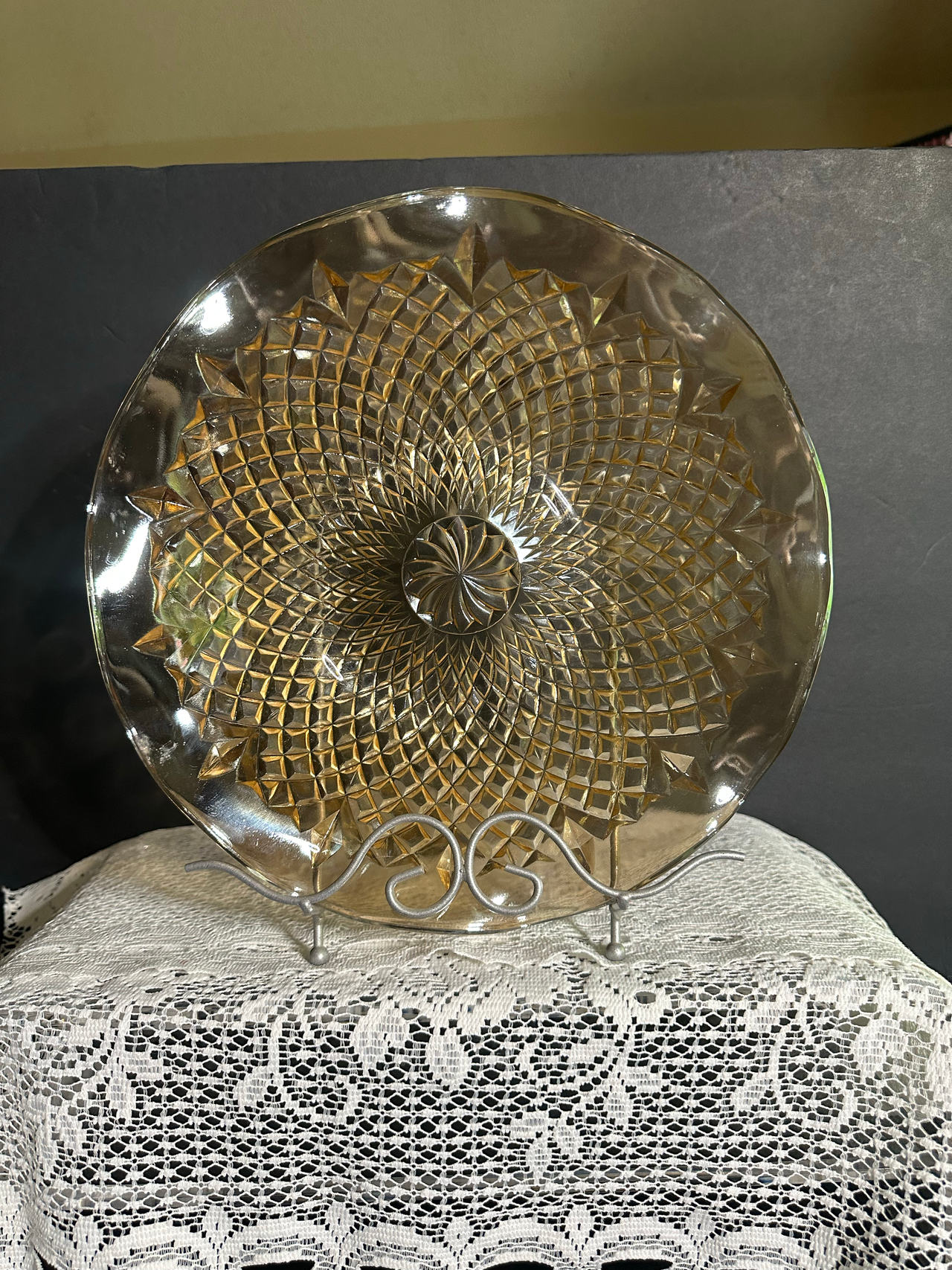 Vintage Jeanette Diamond Point Quilted Peach Carnival Glass Bowl Scalloped Edge