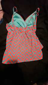 Chevron Print Sleeveless Padded Top - Image 2