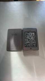 Amazon Kindle 4th Generation with Lighted Leather Cover - Image 2