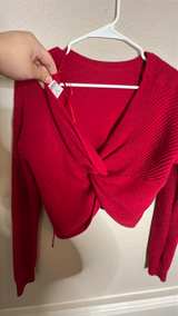 Red Twist Front Ribbed Crop Sweater - Image 2