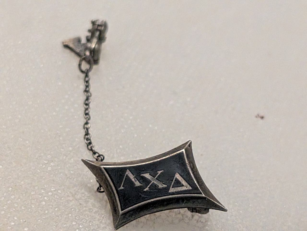 Lambda Chi Alpha Fraternity Pin with Guard Chain