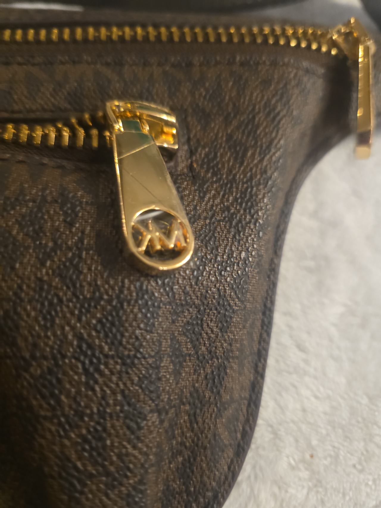 Michael Kors Mott Medium Logo Belt Bag