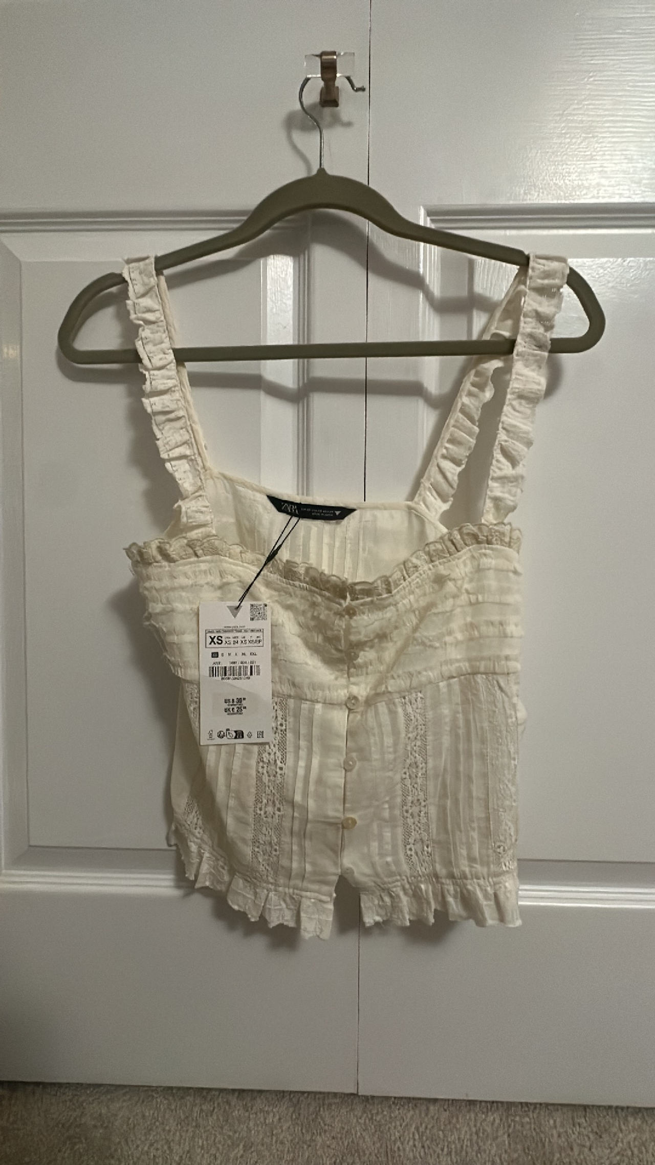 ZARA Lace Trim Ruffled Crop Top