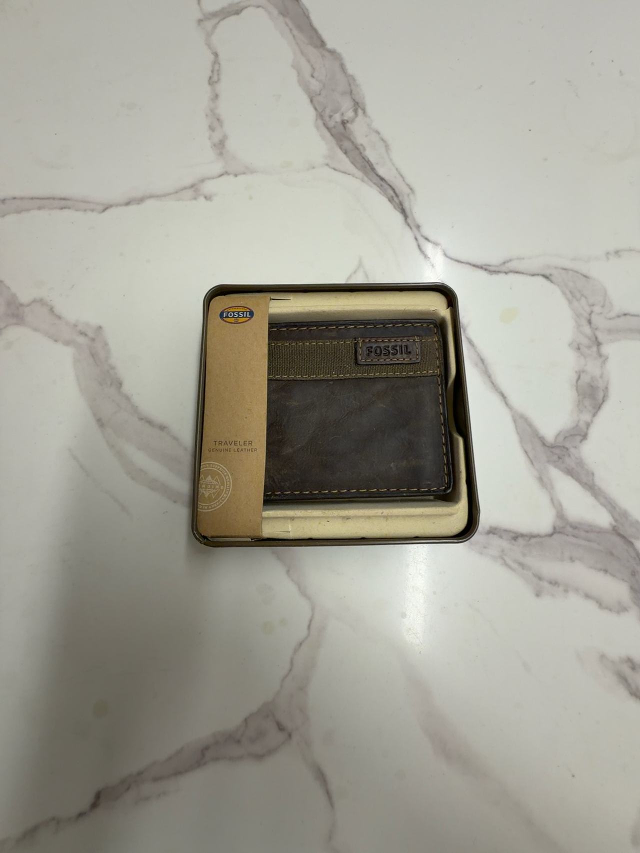 Fossil Derrick Brown 2-in-1 Wallet