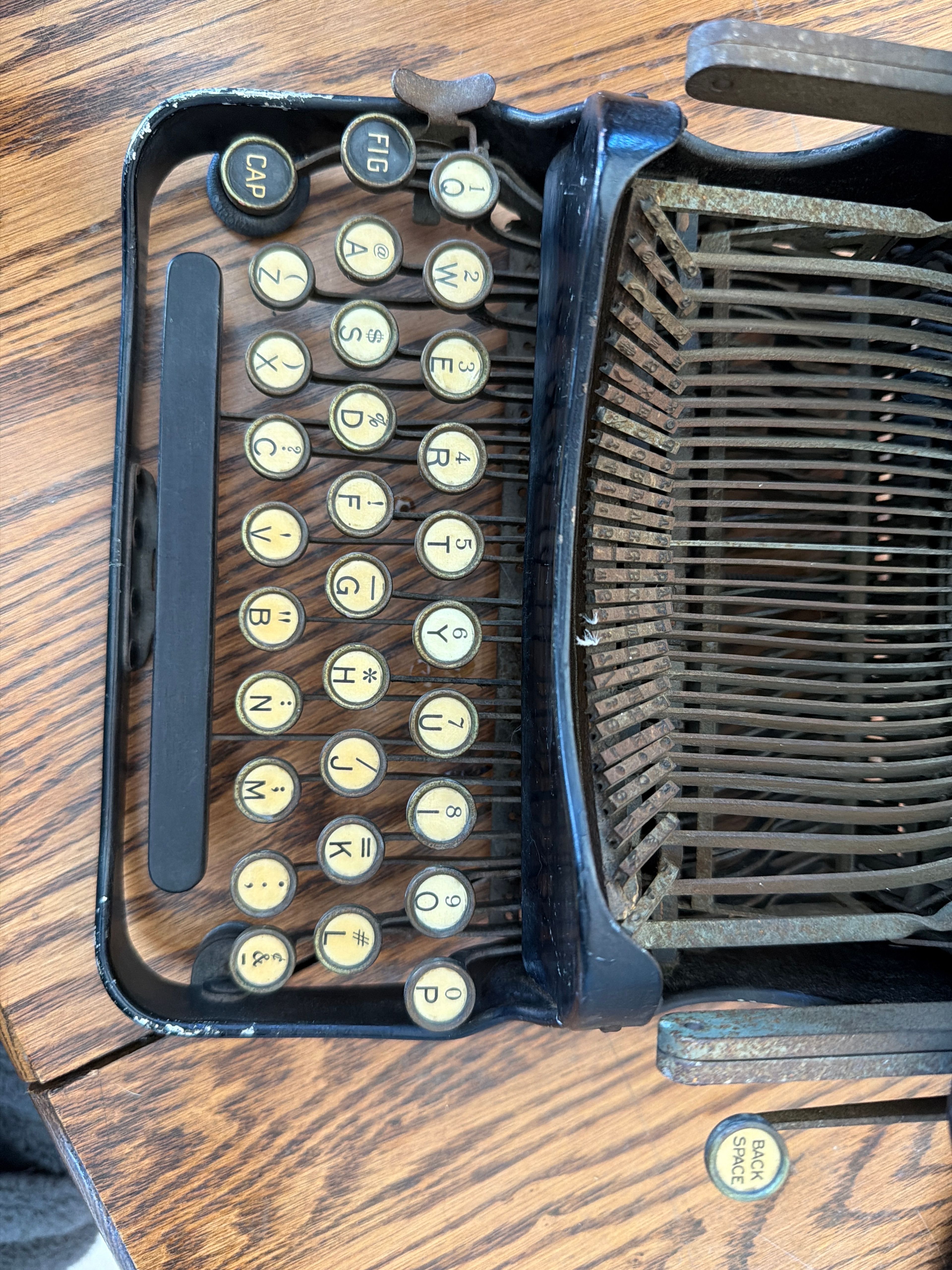 Corona No. 3 Antique Folding Portable Typewriter - c 1917 - At Junkee Reno - Image 2