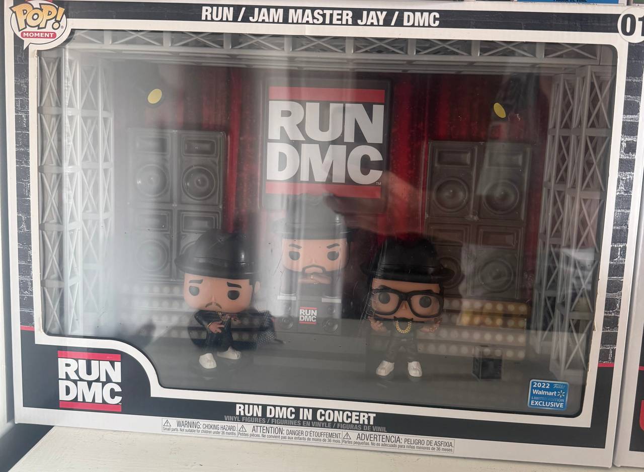 Funko Pop! Moment: Run DMC in Concert Walmart Exclusive #01