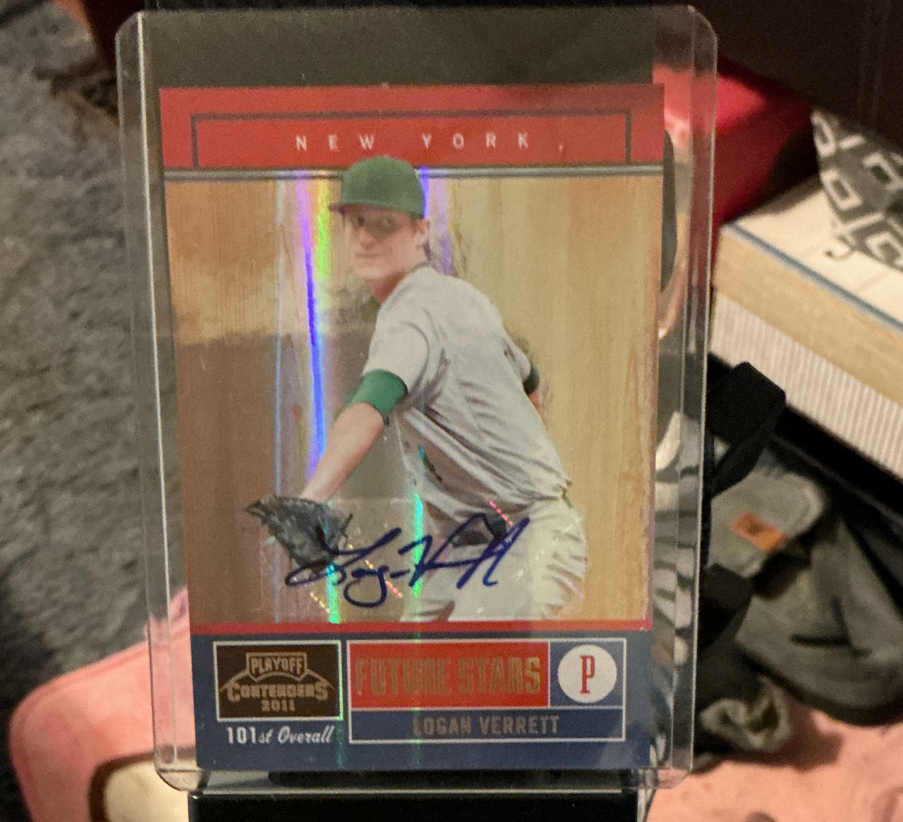 2011 Playoff Contenders Logan Verrett Autograph Card #181