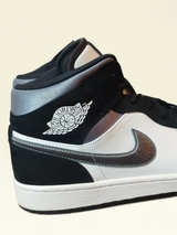 Air Jordan 1 Mid White Black Silver - Image 3