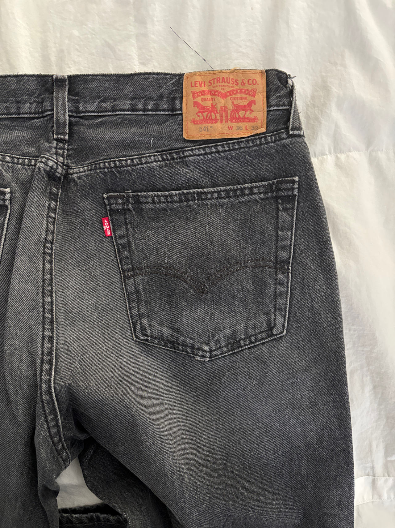 Levi's 541 Athletic Taper Jeans